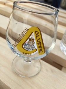 Das kleine Bierglas für das Alvinne Bierfestival